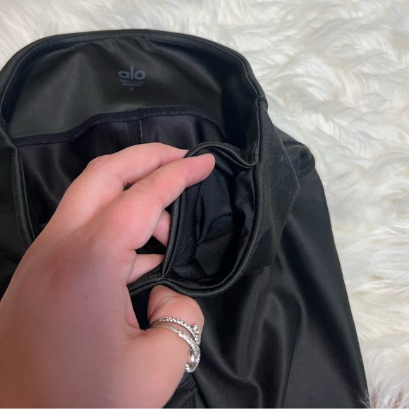 Alo yoga airbrush printed leggings - Picture 3 of 4